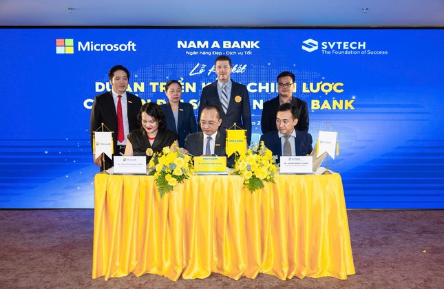 Nam A Bank số hóa công việc, nâng cao năng suất và bảo mật