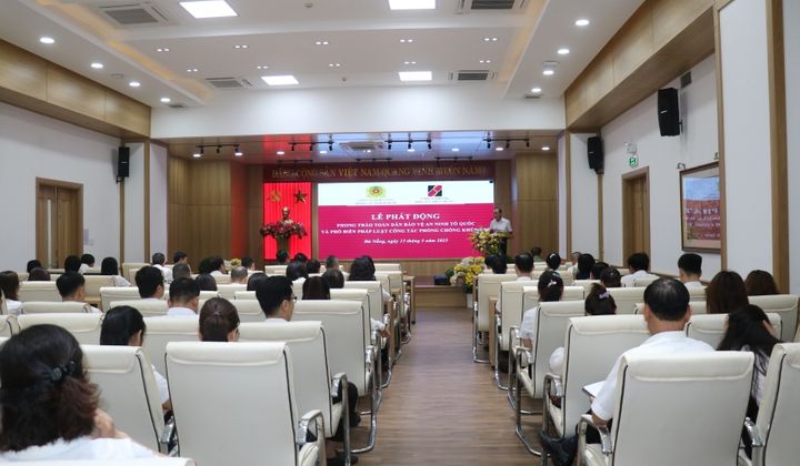 Agribank miền Trung phát động phong trào bảo vệ an ninh Tổ quốc