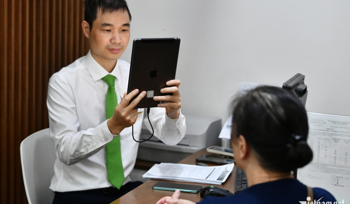 Vietnam to freeze corporate bank accounts without biometric verification