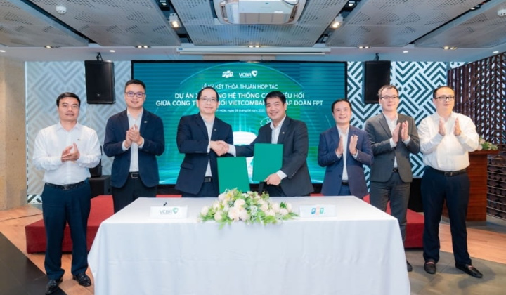 Vietcombank Remittance hợp tác FPT số hóa hoạt động kiều hối