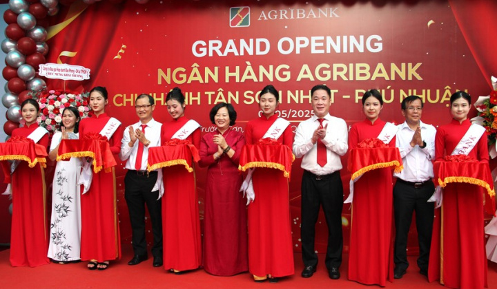 Agribank Tân Sơn Nhất vững bước tương lai từ trụ sở mới