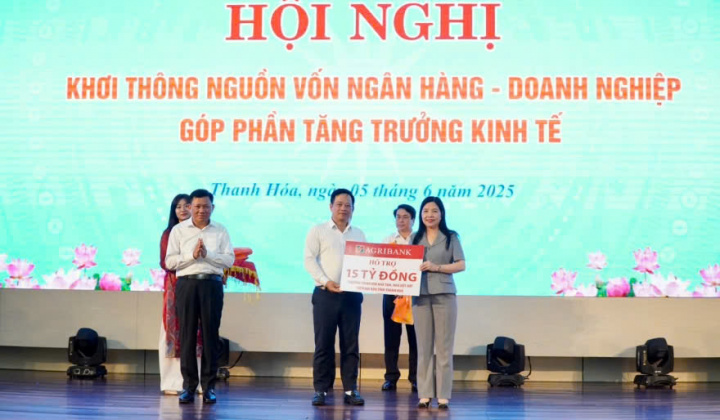 Agribank và Vietcombank hỗ trợ 30 tỷ đồng xóa nhà tạm tại Thanh Hóa