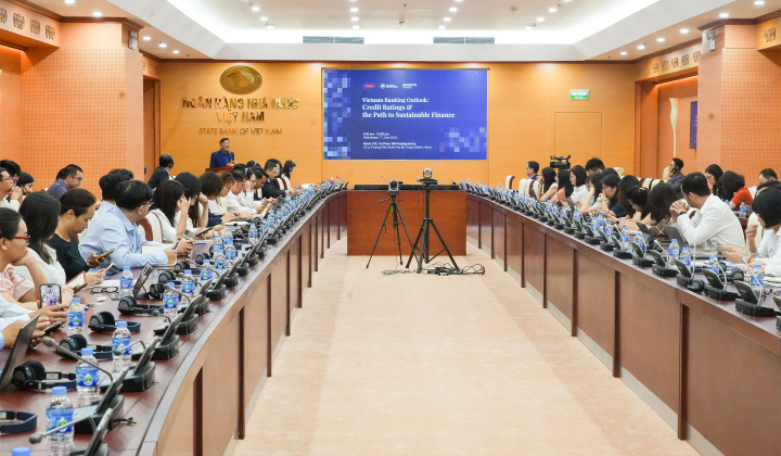 Hội thảo: Triển vọng ngân hàng Việt Nam Xếp hạng tín nhiệm và con đường hướng tới tài chính bền vững