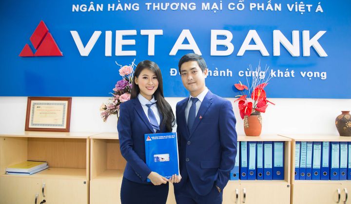 Viet A Bank tuyển dụng nhiều vị trí hấp dẫn trên toàn quốc