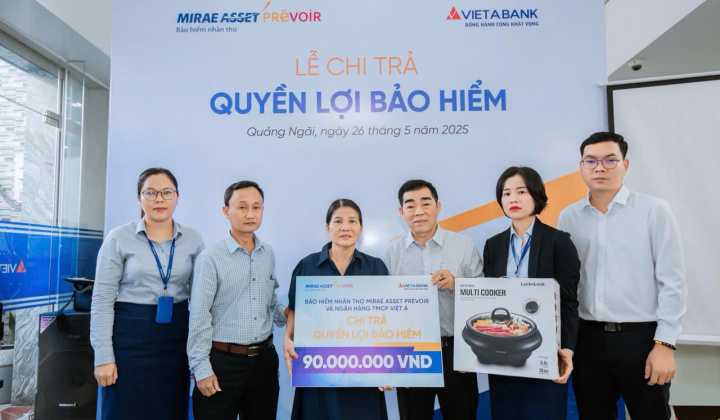 VietABank chi trả bảo hiểm cho khách hàng tại Quảng Ngãi