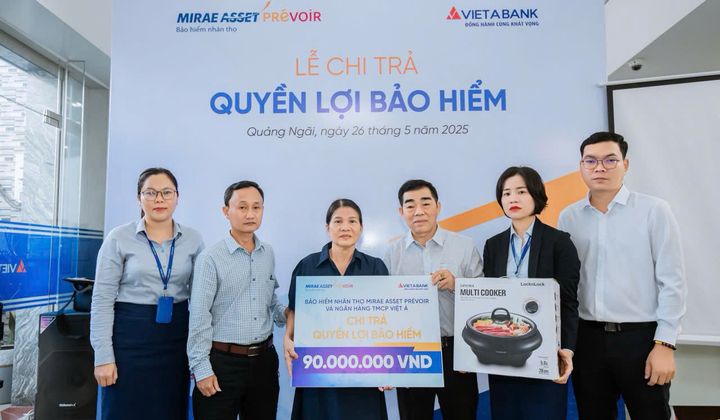 VietABank chi trả bảo hiểm cho khách hàng tại Quảng Ngãi