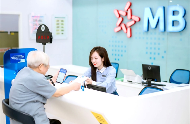 Banks race to expand payment agents