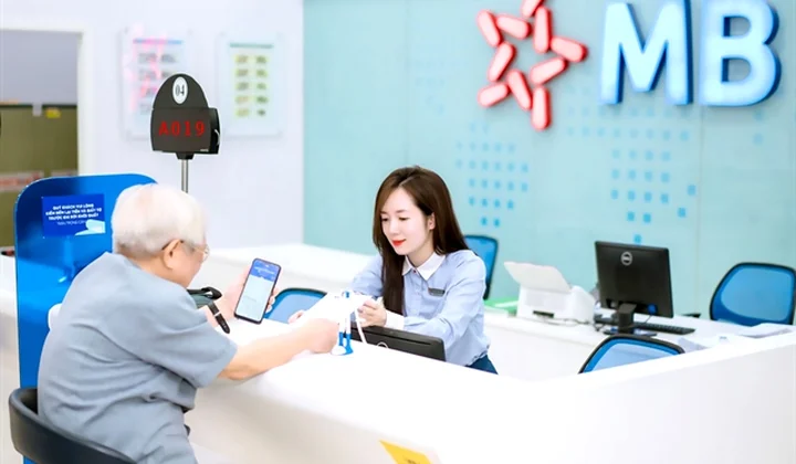 Banks race to expand payment agents