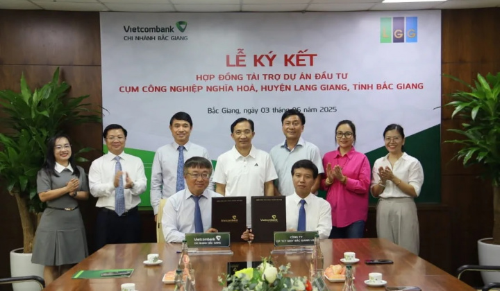 Vietcombank Bắc Giang tài trợ dự án hạ tầng cụm công nghiệp Nghĩa Hòa
