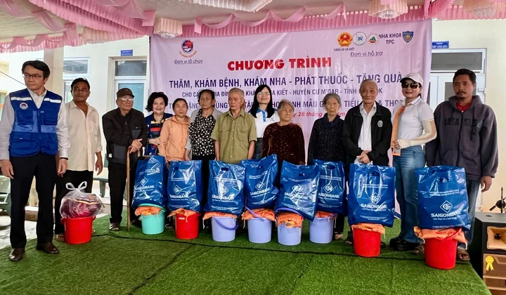 SaiGonBank chung tay chăm lo sức khỏe và học tập cho trẻ em vùng cao Đắk Lắk