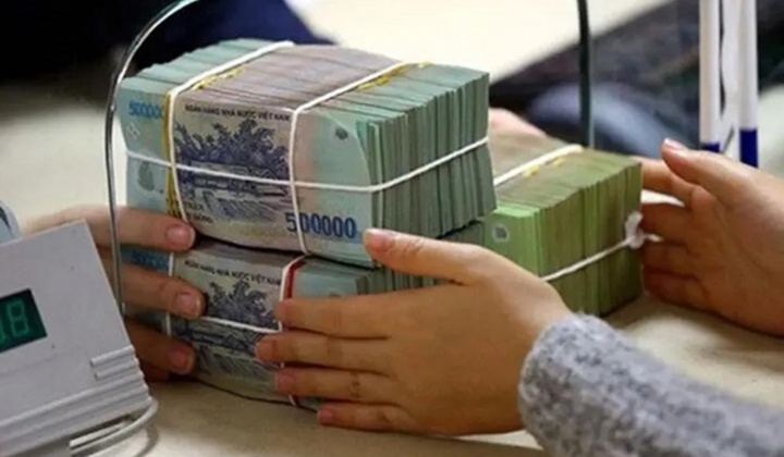 Tiền gửi vào ngân hàng vượt 15 triệu tỷ đồng 4 tháng đầu năm