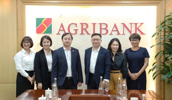 Agribank và SWIFT đẩy mạnh hợp tác chuyển đổi số ngân hàng