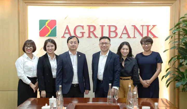 Agribank và SWIFT đẩy mạnh hợp tác chuyển đổi số ngân hàng