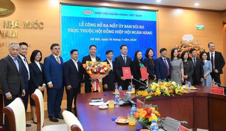 Hiệp hội Ngân hàng Việt Nam thành lập và ra mắt Ủy ban Rủi ro