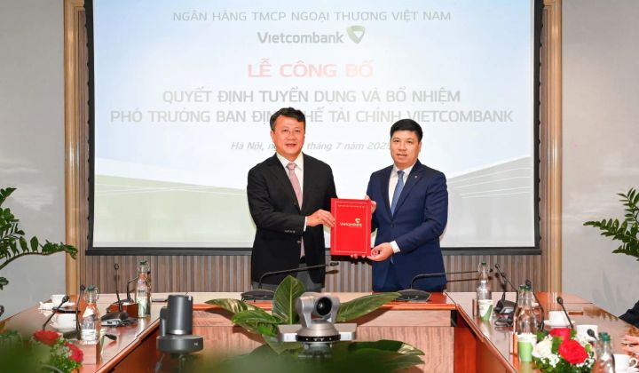 Vietcombank bổ nhiệm Phó Trưởng Ban Định chế tài chính