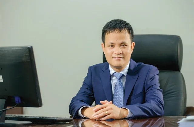 Interest rate cut requires a trade-off in foreign exchange rate