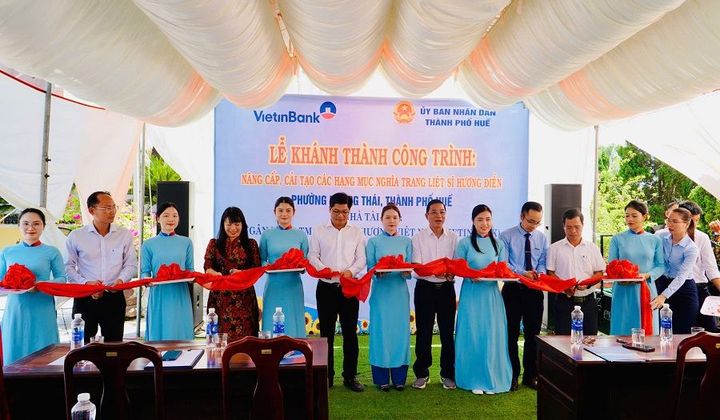 VietinBank hỗ trợ 2,3 tỷ đồng nâng cấp Nghĩa trang Liệt sỹ Hương Điền