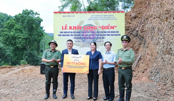 LPBank đóng góp 50 tỷ đồng xây dựng 1.000 căn nhà tại Thái Nguyên