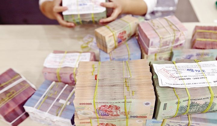 Banks see NPL relief as credit rebounds and Resolution 42 takes effect