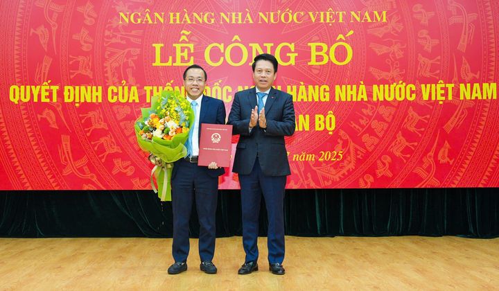 Ngân hàng Nhà nước bổ nhiệm Cục trưởng Cục Công nghệ thông tin