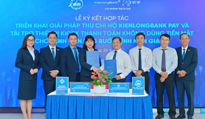 KienlongBank giới thiệu giải pháp thanh toán số cho các bệnh viện và trường học