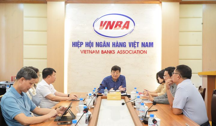 Hiệp hội Ngân hàng Việt Nam làm việc với các công ty thông tin tín dụng