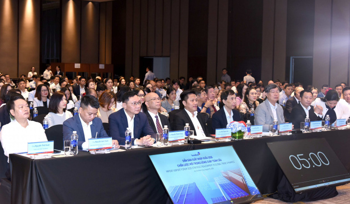 VietinBank tổ chức thành công Diễn đàn Xuất nhập khẩu 2025 – Chiến lược mới trong dòng chảy toàn cầu