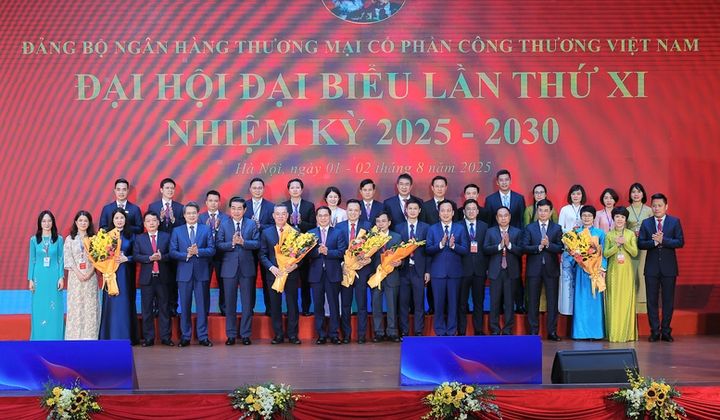 Phấn đấu đưa Vietinbank thuộc nhóm ngân hàng mạnh nhất khu vực châu Á-Thái Bình Dương