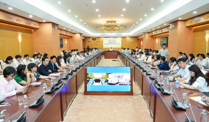 Ngân hàng tiết giảm chi phí, chia sẻ lợi nhuận để tiếp tục ổn định mặt bằng lãi suất