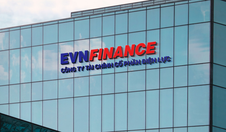 EVNFinance đạt lợi nhuận tăng vọt và quản trị rủi ro vượt trội nửa đầu 2025