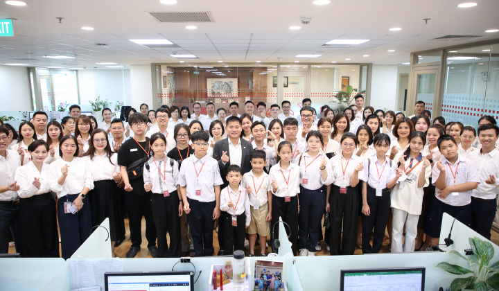 SeABank tiếp tục tiếp sức ước mơ học tập cho học sinh nghèo hiếu học