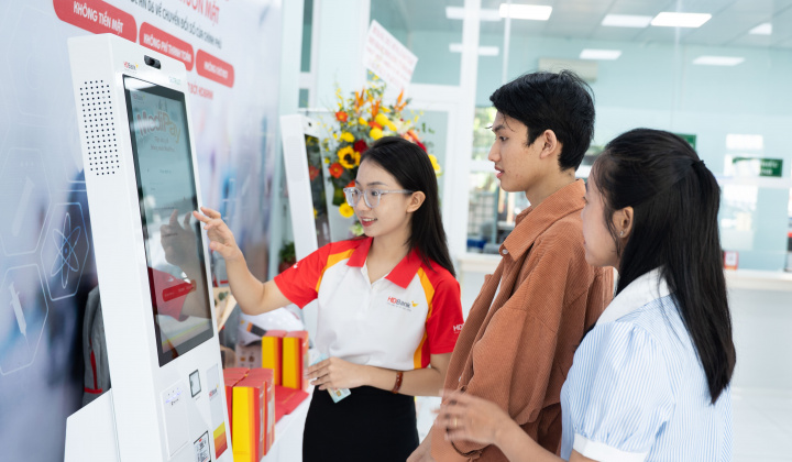 HDBank triển khai Kiosk y tế thông minh tại Viện Pasteur TP.HCM