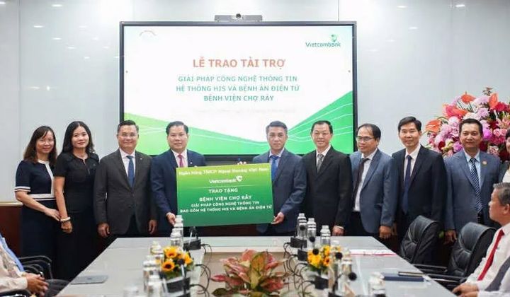 Vietcombank và Bệnh viện Chợ Rẫy hợp tác triển khai giải pháp công nghệ thông tin và bệnh án điện tử