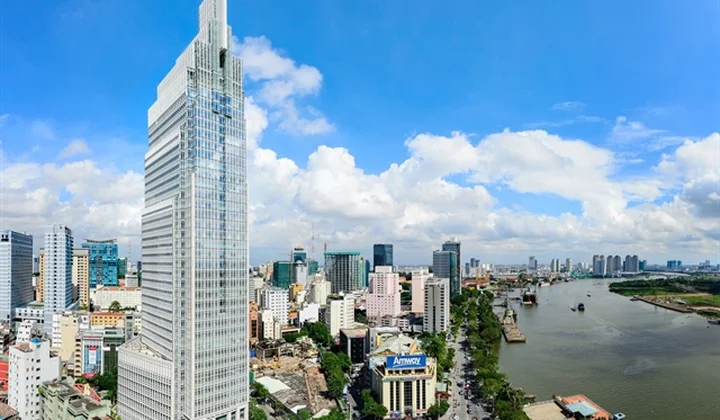 S&P upgrades Vietcombank from BB to BB+, highest among local banks