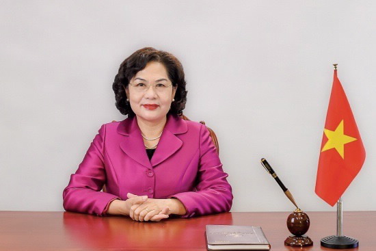 SBV Governor Nguyen Thi Hong receives A+ Rating from Global Finance
