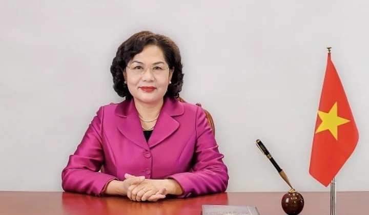 SBV Governor Nguyen Thi Hong receives A+ Rating from Global Finance