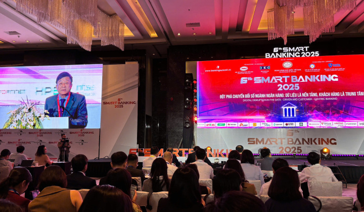 TS. Nguyễn Quốc Hùng: Khách hàng là trung tâm không chỉ là khẩu hiệu mà phải là trung tâm về giá trị, trải nghiệm và niềm tin