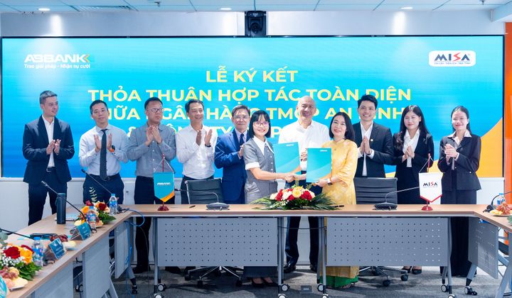 ABBank hợp tác MISA, thúc đẩy hệ sinh thái tài chính số cho doanh nghiệp