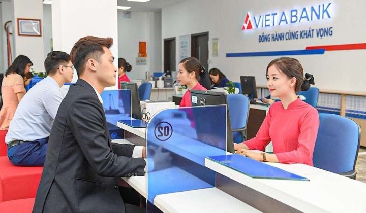 Fitch Ratings lần đầu xếp hạng VietABank ‘B+’ với triển vọng ổn định