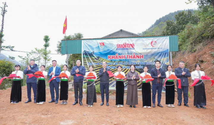 Co-opBank chung tay xóa nhà tạm tại Lào Cai, mang Tết ấm đến vùng cao