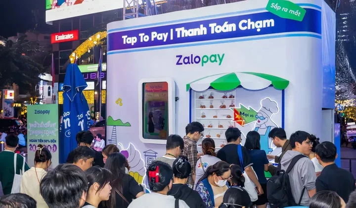 Tính năng Thanh Toán Chạm lần đầu được Zalopay giới thiệu tại New Year Fes