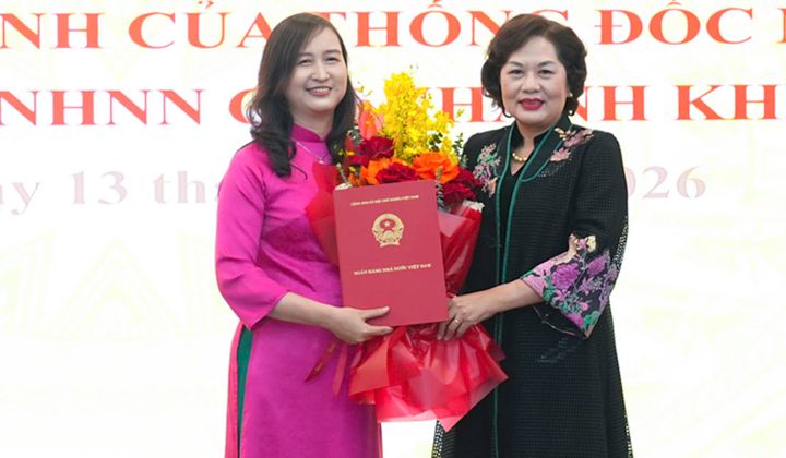 Bà Nguyễn Thị Dung giữ chức vụ Giám đốc Ngân hàng Nhà nước chi nhánh Khu vực 6