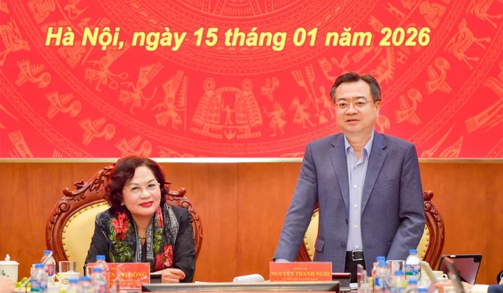 Đoàn công tác của Ban Chính sách, Chiến lược Trung ương và Thường trực Ban Chỉ đạo làm việc với Đảng ủy NHNN về Tổng kết Nghị quyết số 05-NQ/TW