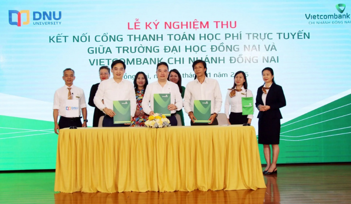 Vietcombank Đồng Nai kết nối cổng thanh toán học phí trực tuyến