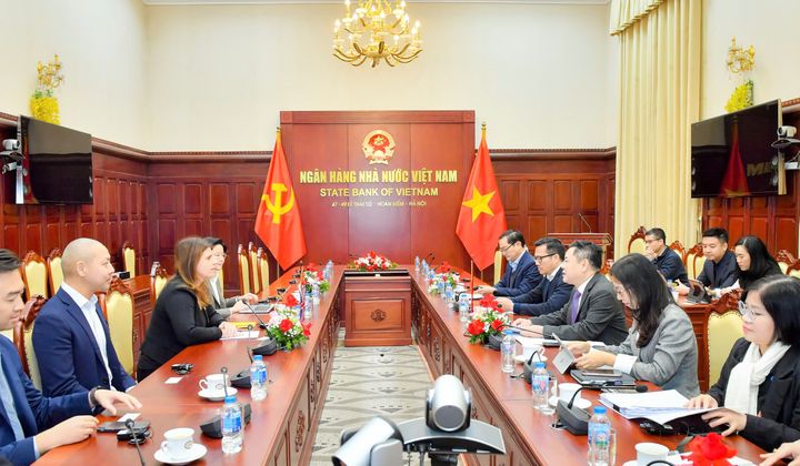 Phó Thống đốc Nguyễn Ngọc Cảnh tiếp Tổng Lãnh sự Vương quốc Anh