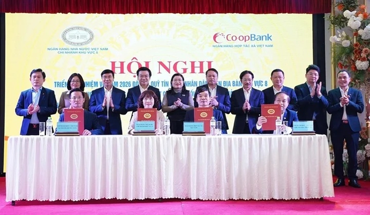 Ký kết Quy chế phối hợp giữa Ngân hàng Nhà nước Chi nhánh Khu vực 8, các Chi nhánh Bảo hiểm tiền gửi Việt Nam và Ngân hàng Hợp tác xã Việt Nam