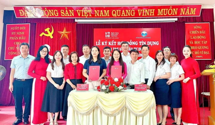 VDB Tuyên Quang tài trợ vốn tín dụng xây dựng Thủy điện Nậm Củm