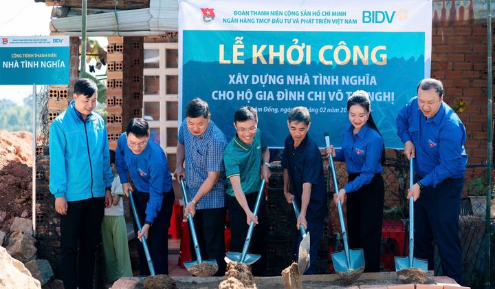 BIDV lan tỏa an sinh dịp Tết, mang Xuân ấm đến Tây Nguyên và An Giang