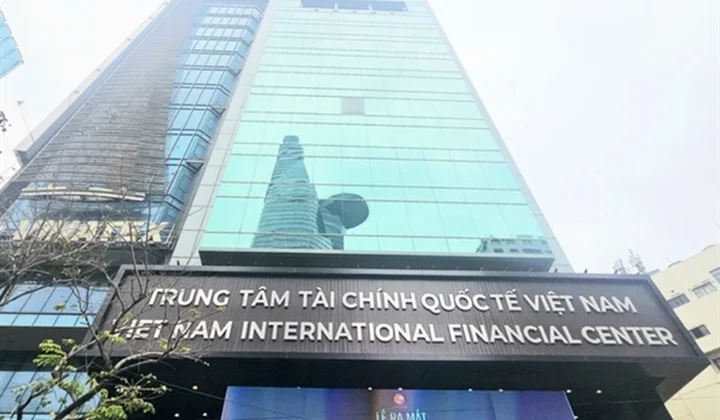 Domestic banks carve out roles in HCM City’s international financial centre