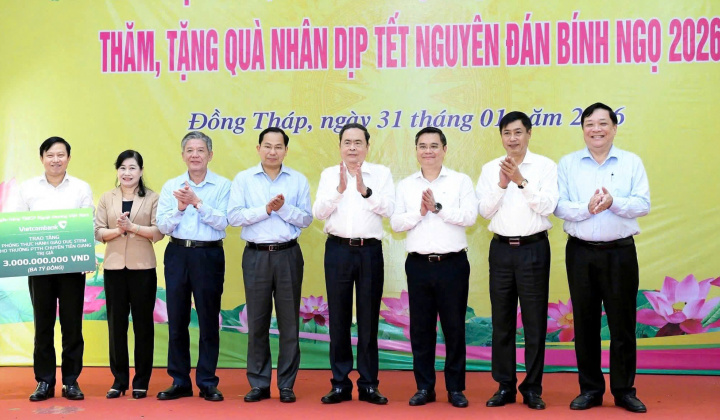 Vietcombank - hành trình thiện nguyện mang Tết ấm đến với đồng bào khắp mọi miền Tổ quốc